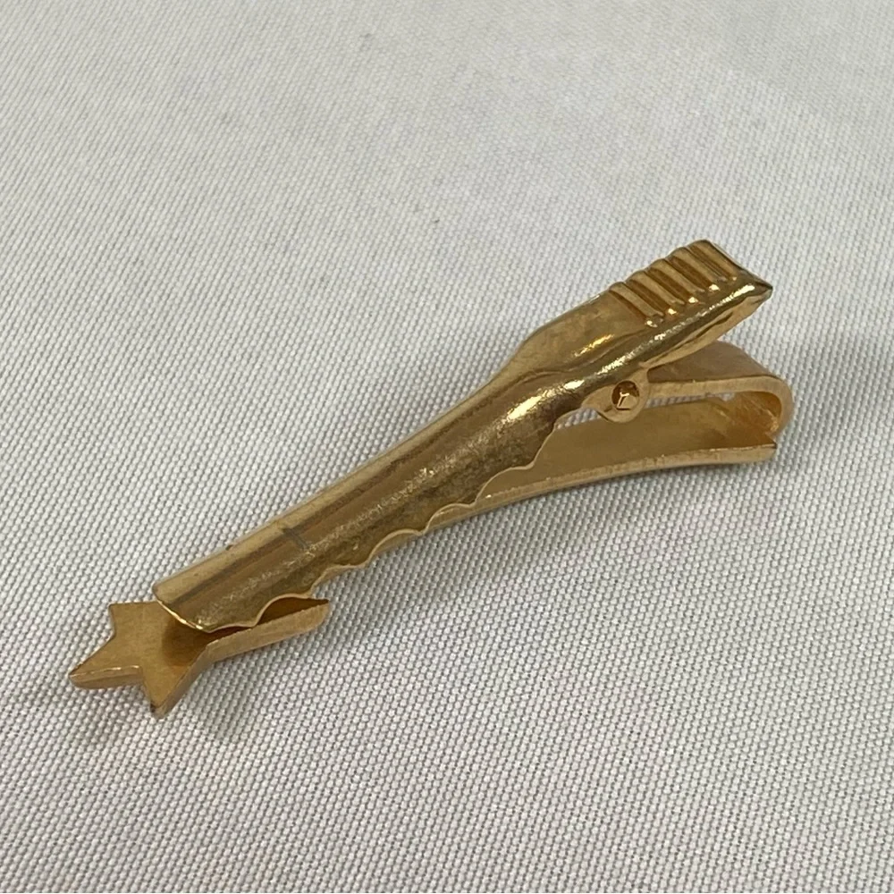 Vintage shooting star tie clasp